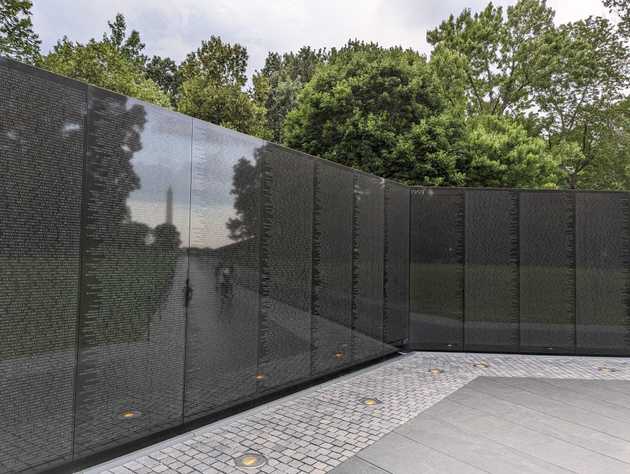 The wall at the Vietnam War Memorial
